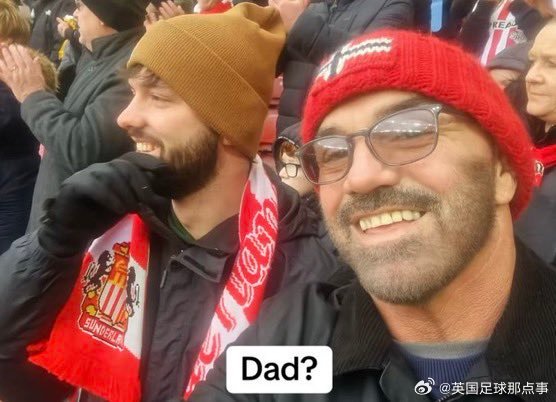 【今日上新】 扎卡在 TikTok 上回复一位桑德兰球⬇️迷，真的太暖了 (图2)