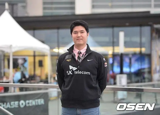 T1 COO：续约打野因其对T1的热爱，希望获得更成功更精彩的生涯