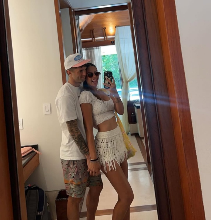 【值得一看】表忠心普利西奇接连辟谣与悉尼妹绯闻，进球手势献给现女友(图5)