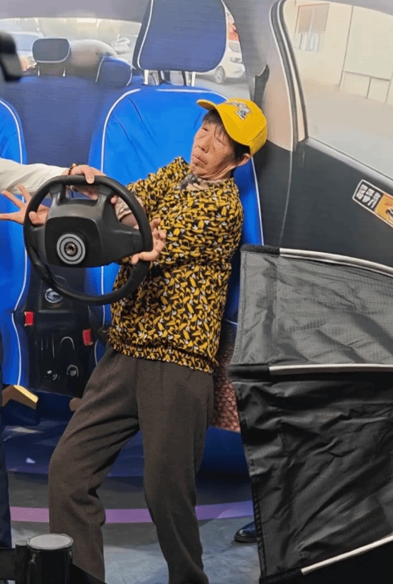 【QY球友会】最抽象的一集!QQ飞车邀请