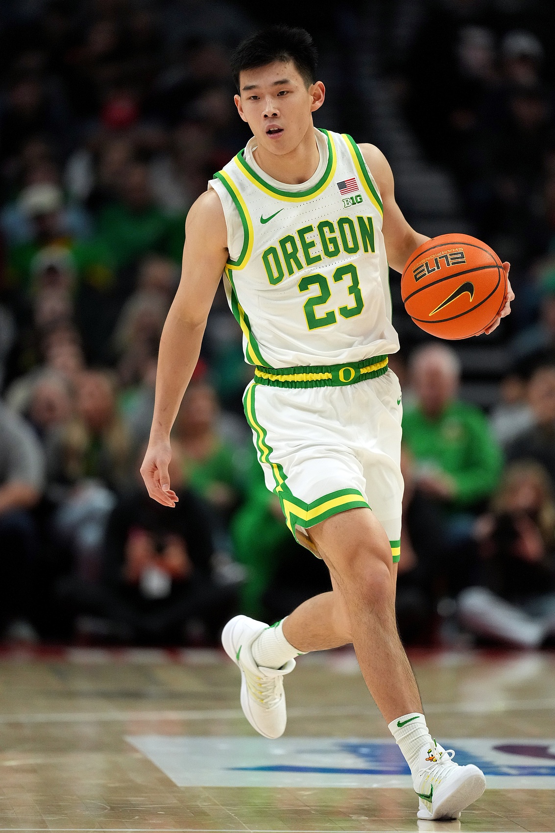 [NBA]第二次首发！NCAA：林葳上来就飚进3+1 全场21分钟贡献8分2板1助(图1)