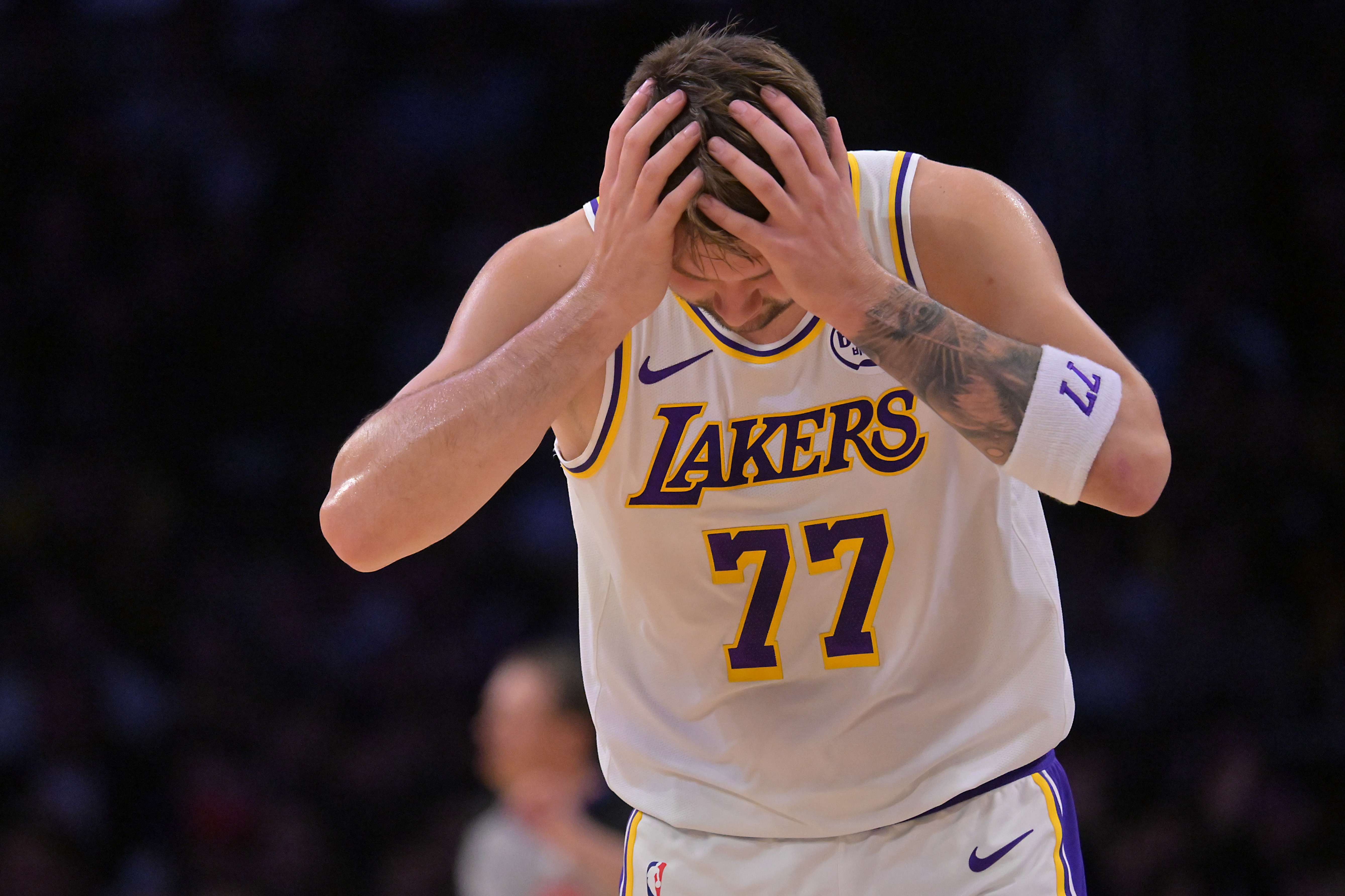 【有趣体育】防守差距!活塞联盟第2防守熬煮东詹 湖人禁区能丢74分是啥概念?(图1) 【有趣体育】防守差距!活塞联盟第2防守熬煮东詹 湖人禁区能丢74分是啥概念?(图1)