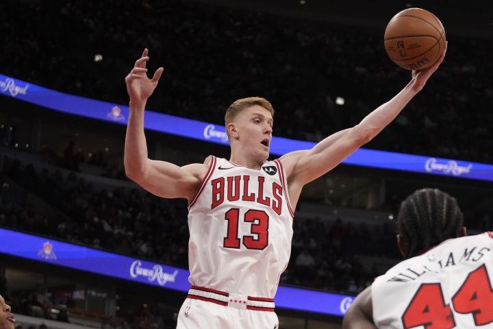 【球场快报】【直播吧➡️评选】1月25日NBA最佳球❗员(图5) 【球场快报】【直播吧➡️评选】1月25日NBA最佳球❗员(图5)