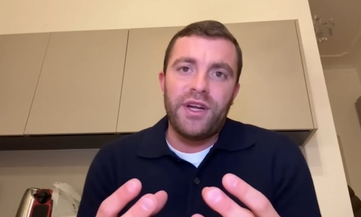 [推荐]即将HereWeGo！罗马诺：塞梅尼奥6500万镑去曼城只是时间问题(图2)