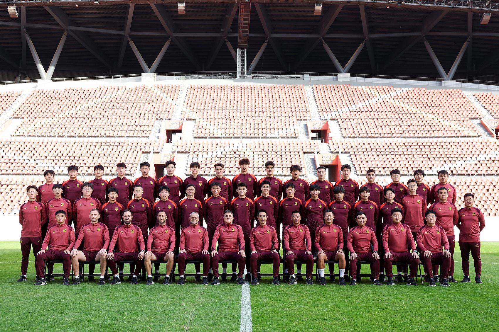 【中国男足】北青:U23国足和国足新年同起步 新周期大国家队打造成型可期(图1) 【中国男足】北青:U23国足和国足新年同起步 新周期大国家队打造成型可期(图1)