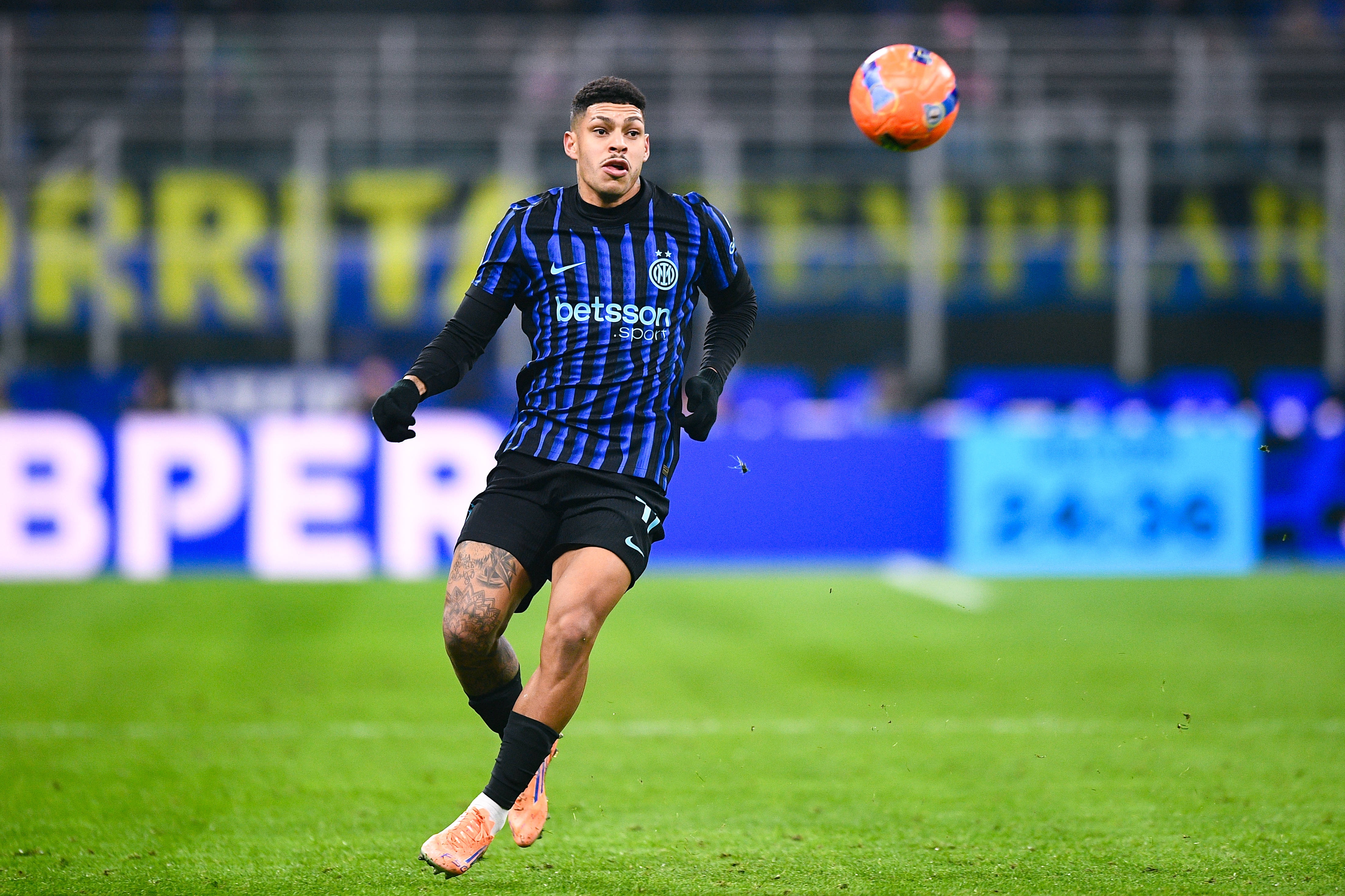 记者：贝西克塔斯有意路易斯·恩里克，国米无意推进转会谈判