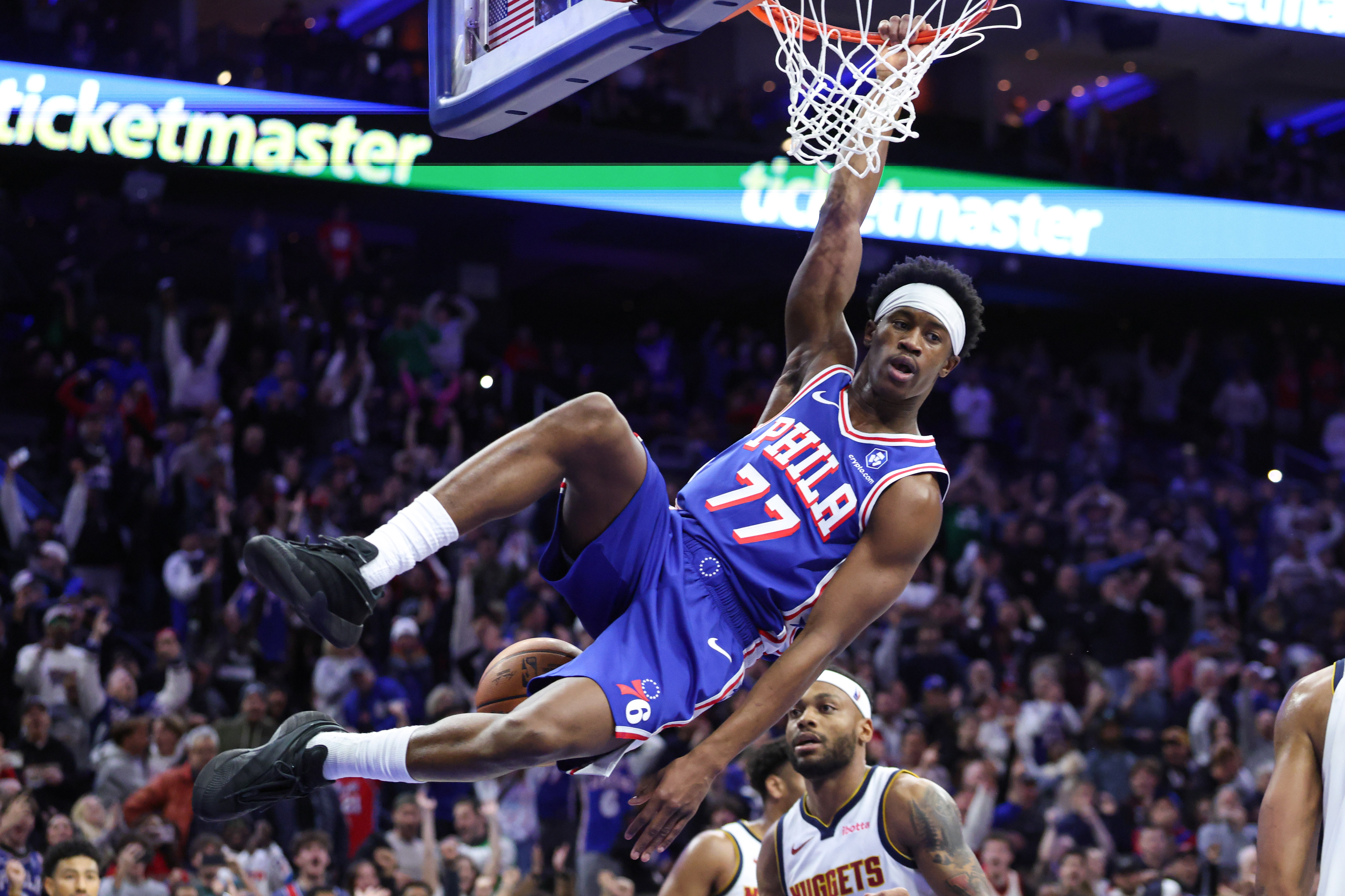 【球迷速览】有些遗憾！记者问✌️是否参加扣篮大赛？埃奇库姆：不了 我不想参加(图1)