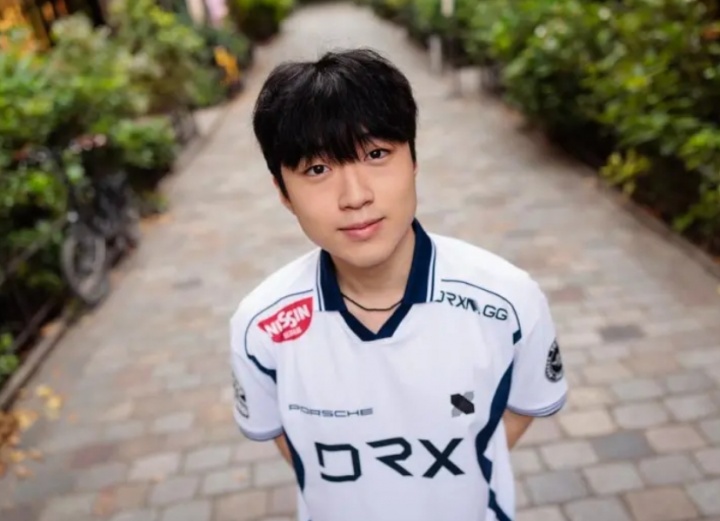 【万博电竞】当打之年啊！Flashback：愧对粉丝队友 由衷期盼DRX能赢得冠军