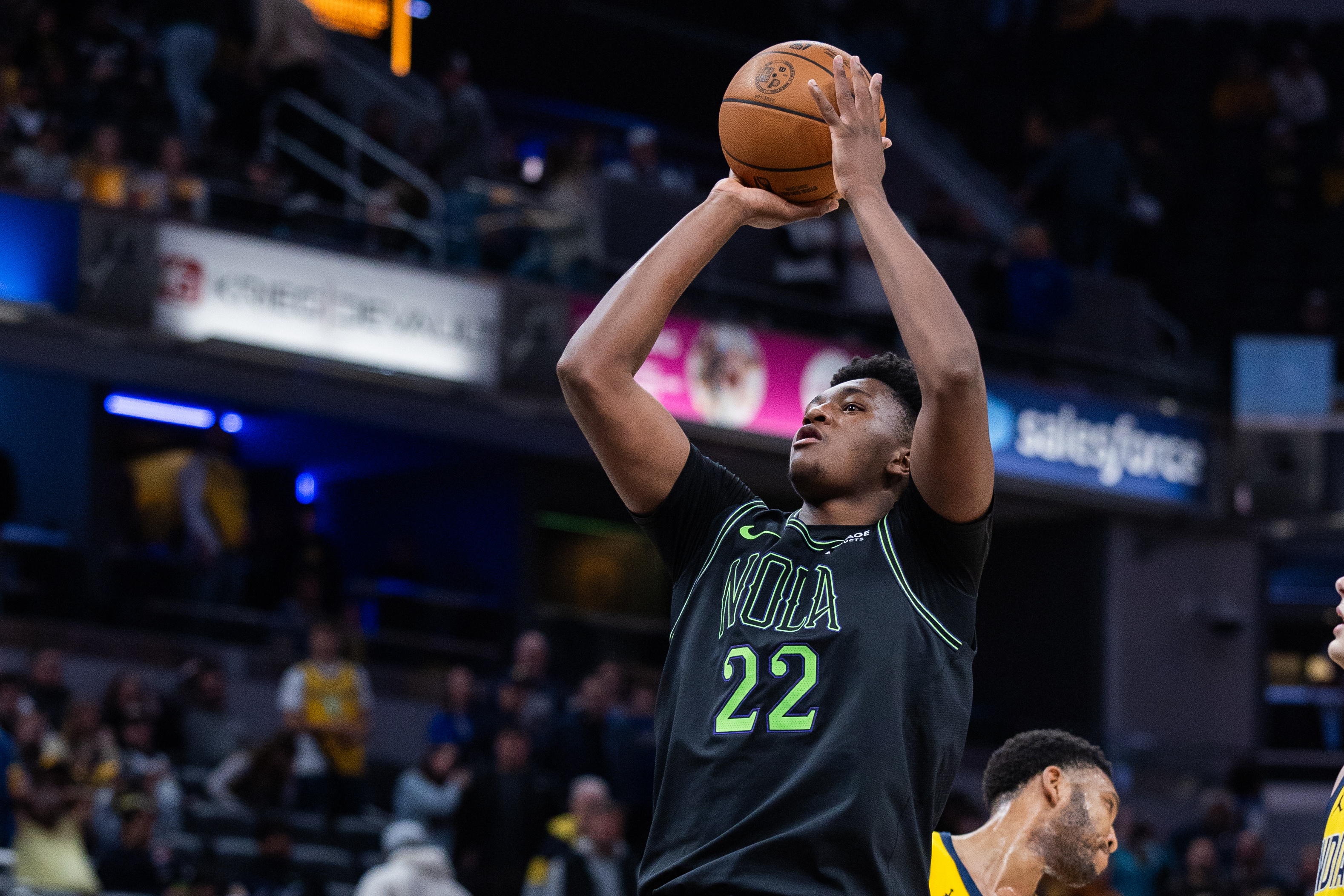 奎因前49场拿下600分350板200助 前2位是本西和伯德&均获最佳新秀