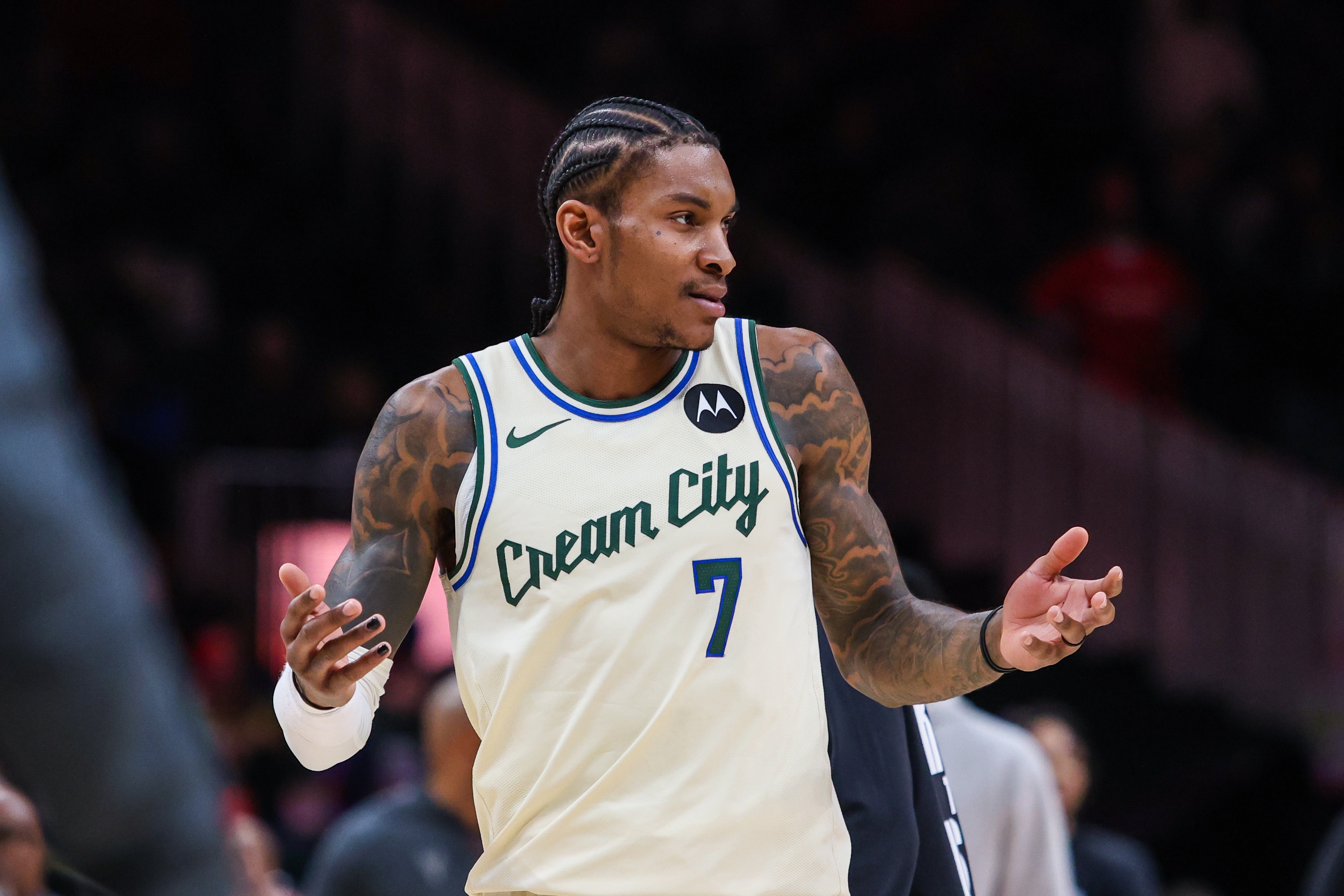 【雄鹿】小波特：交易截止日能看清NBA商业本质 现在没顾虑了能专注球队(图1)