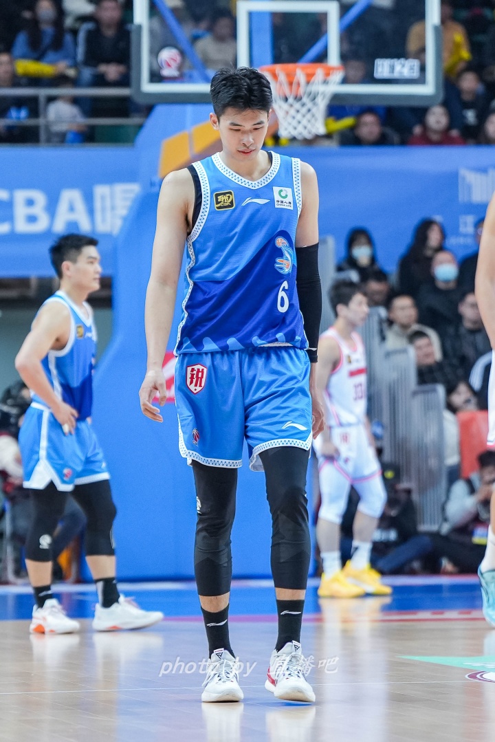 [体育世界]期待已久！邹阳成功上榜CBA第17轮最佳阵容(图1)