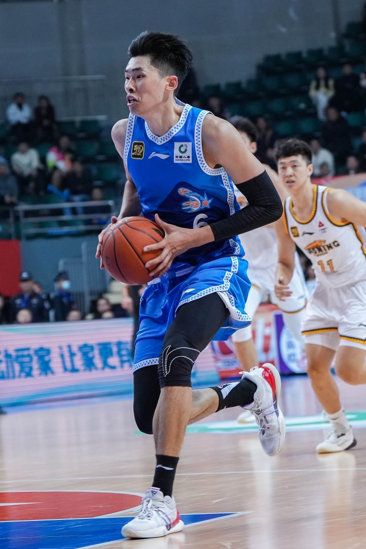 [体育世界]期待已久！邹阳成功上榜CBA第17轮最佳阵容(图2)