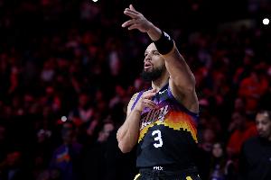 狄龙·布鲁克斯谈太阳击败篮网比赛