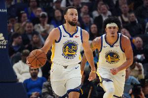 库里膝盖受伤！勇士不敌活塞