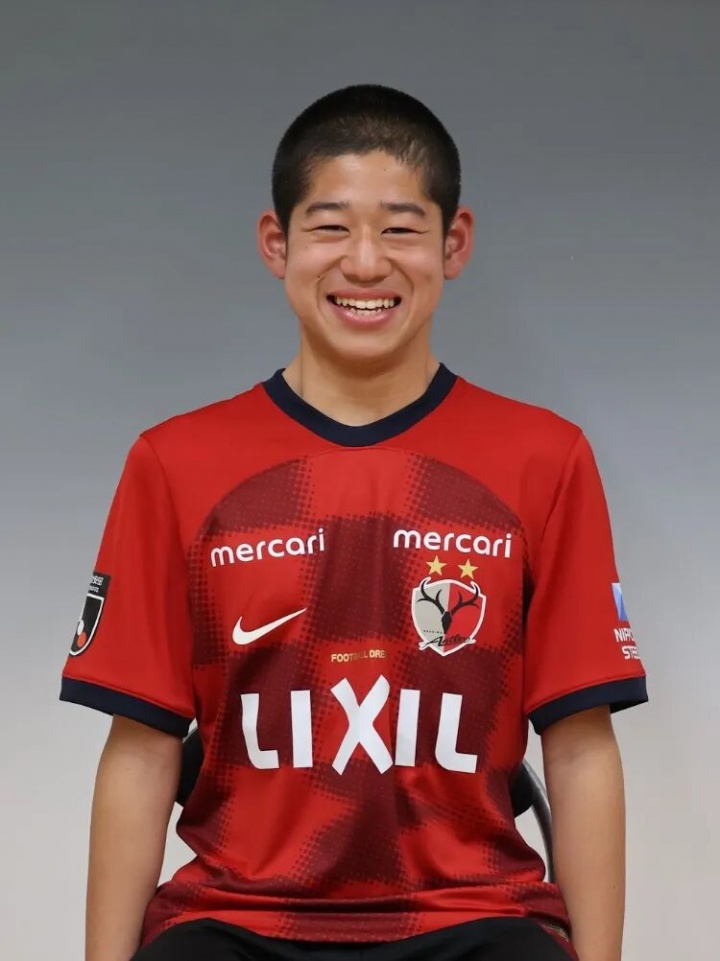 【赛事前线】博主解⬅️读⬅️:这支日本U23什么水平?非最强阵?以小打大?大学生?⚽(图9) 【赛事前线】博主解⬅️读⬅️:这支日本U23什么水平?非最强阵?以小打大?大学生?⚽(图9)