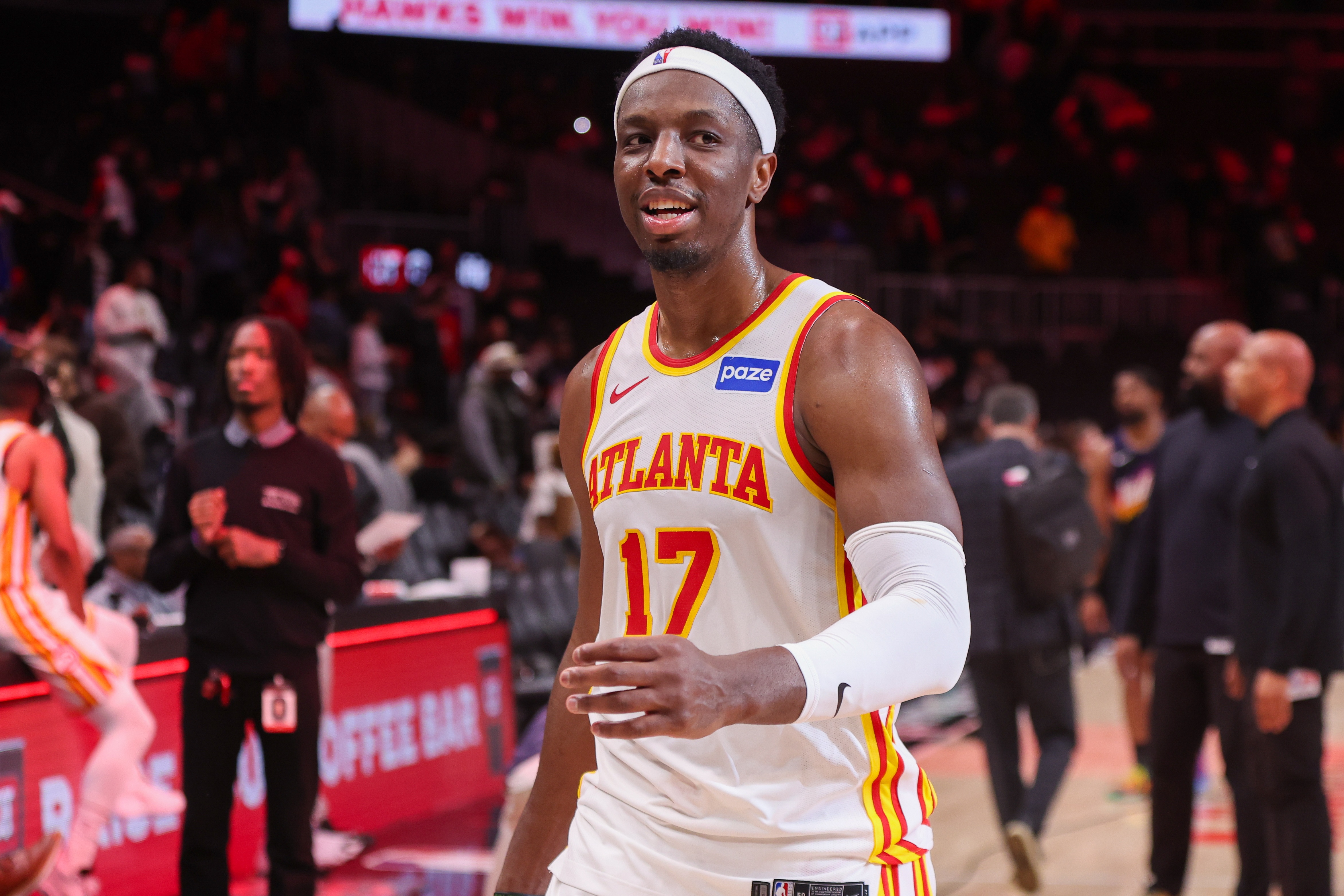 今日老鹰对阵火箭 奥孔武缺战 杰伦·约翰逊出战成疑