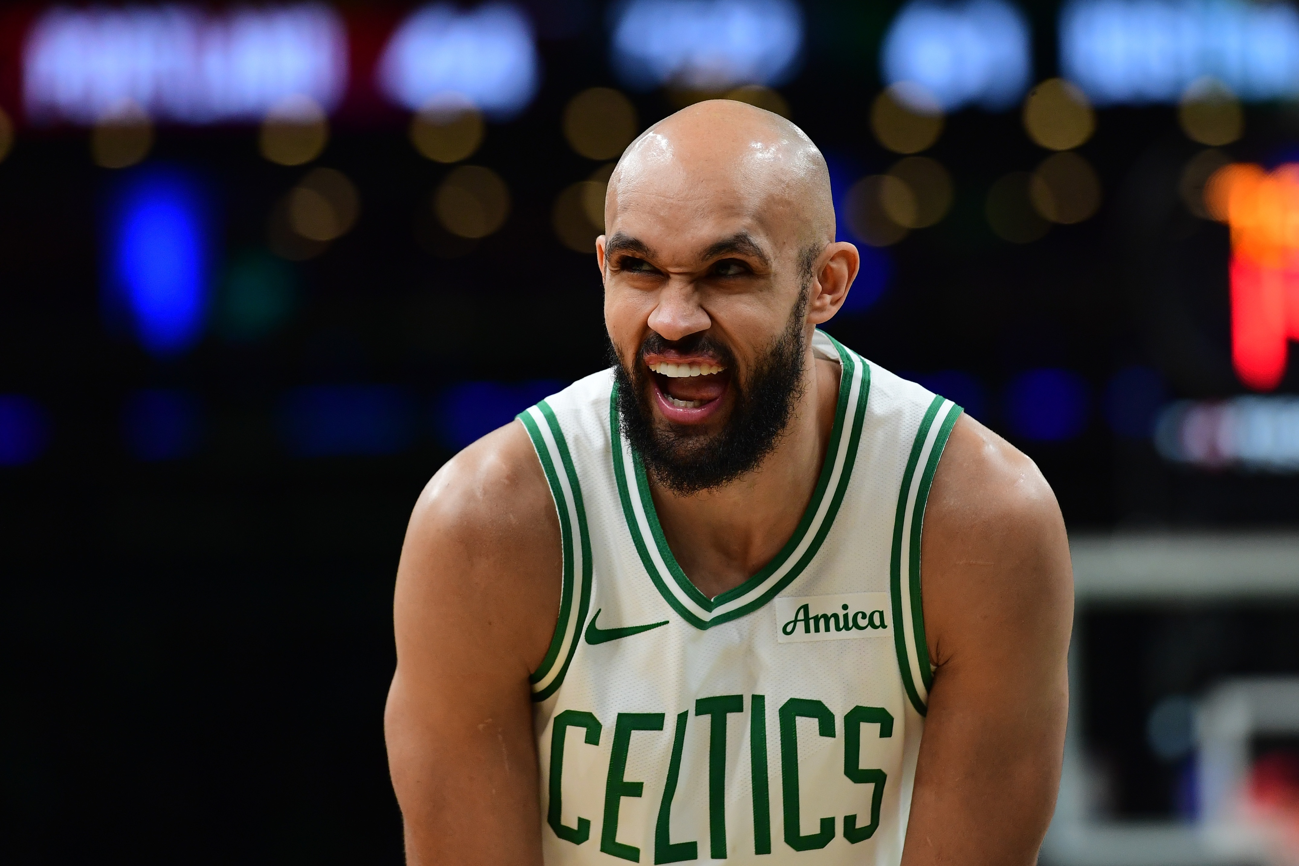 攻防不落!德里克·怀特是本季至今唯一至少50+断帽和三分的球员