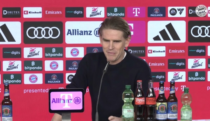 [体育世界]结束8年拜仁生涯！拜仁总监确认格雷茨卡不续约，今夏自由身离队(图2)