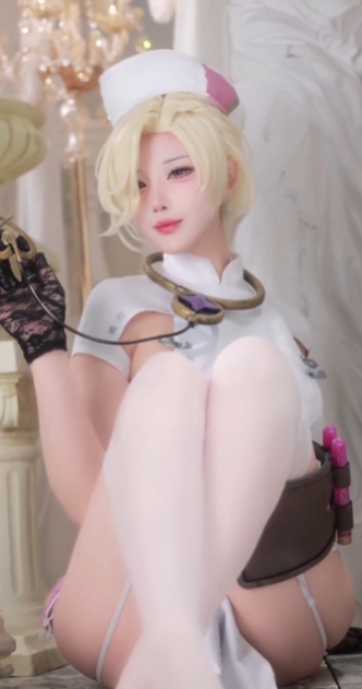 【蜗牛电竞】韩援Coser yasal新视频 白丝美腿护士装太吸睛