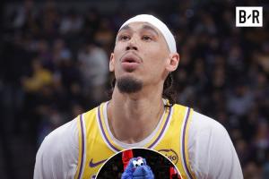 湖人球员贾克森·海斯因推搡吉祥物遭无薪禁赛一场