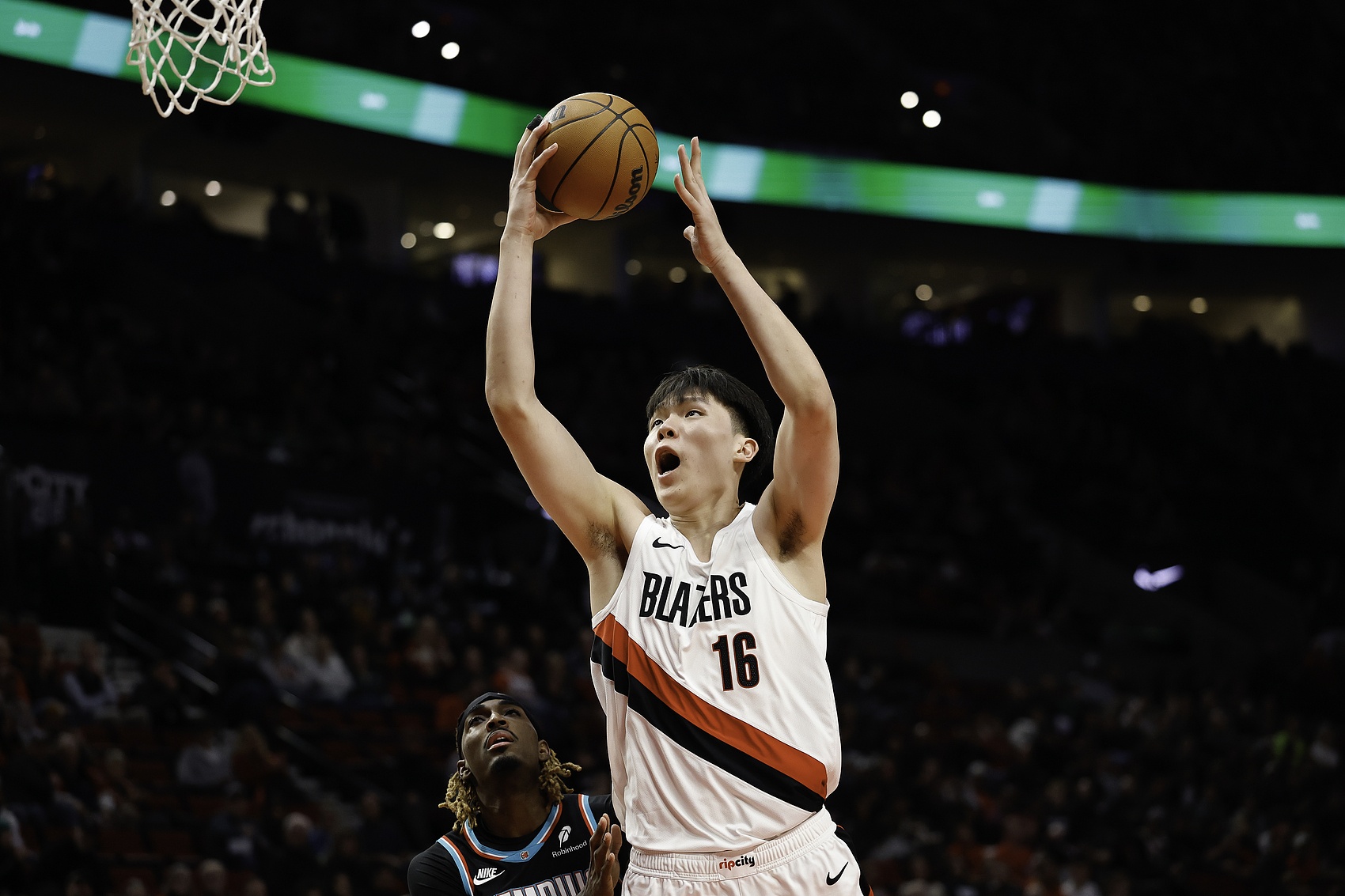 垃圾时间上了3分钟！杨瀚森下蛋妙传+2分1板2失误 正负值-10！