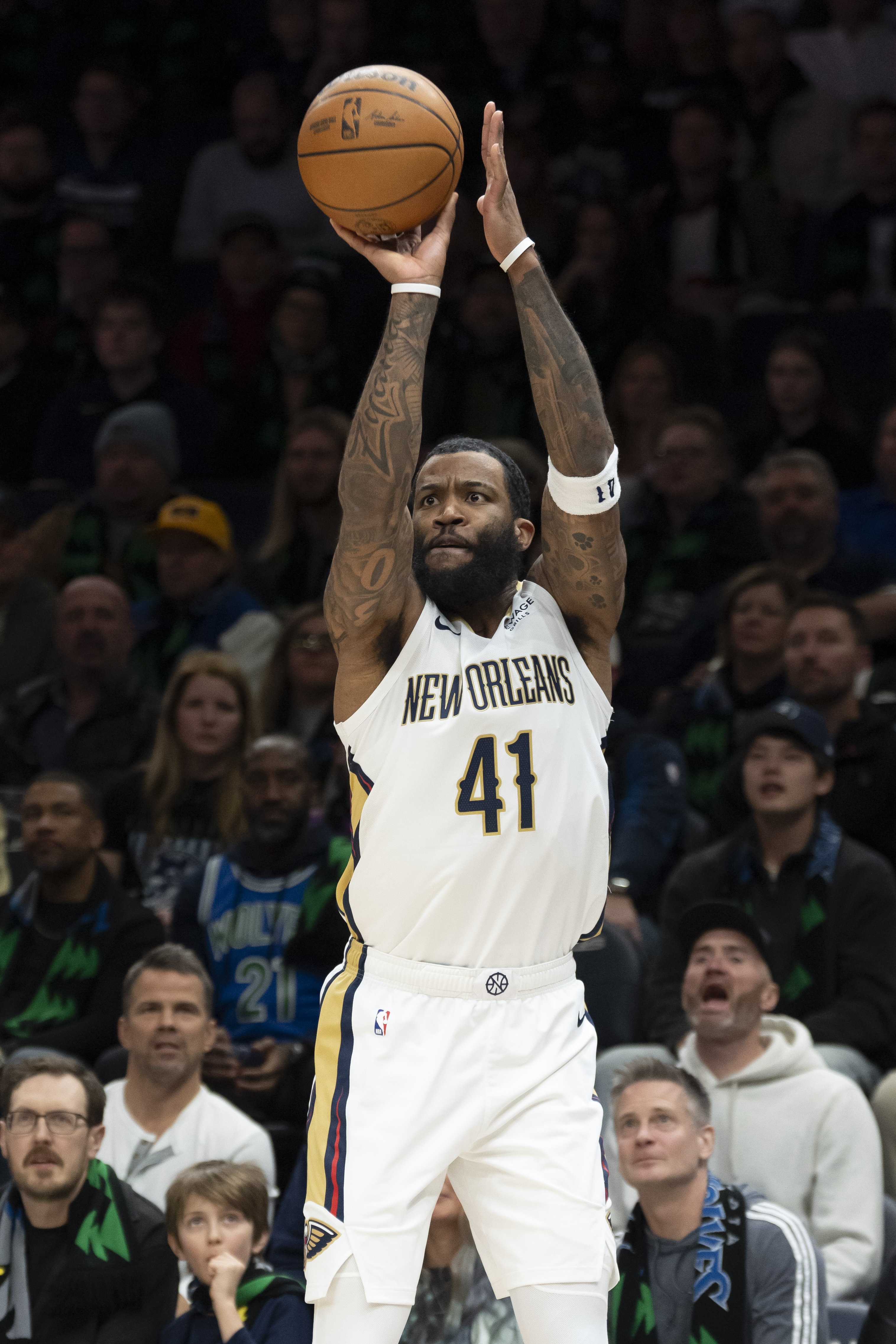 【猛龙】生涯前200记三分谁最快？克弩58场登顶 华子077上榜 水花差点无缘(图19)