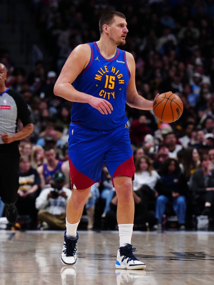 【约基奇】比赛末段如何让约基奇失去节奏？科尔：疲劳对他们来说是大问题(图1)