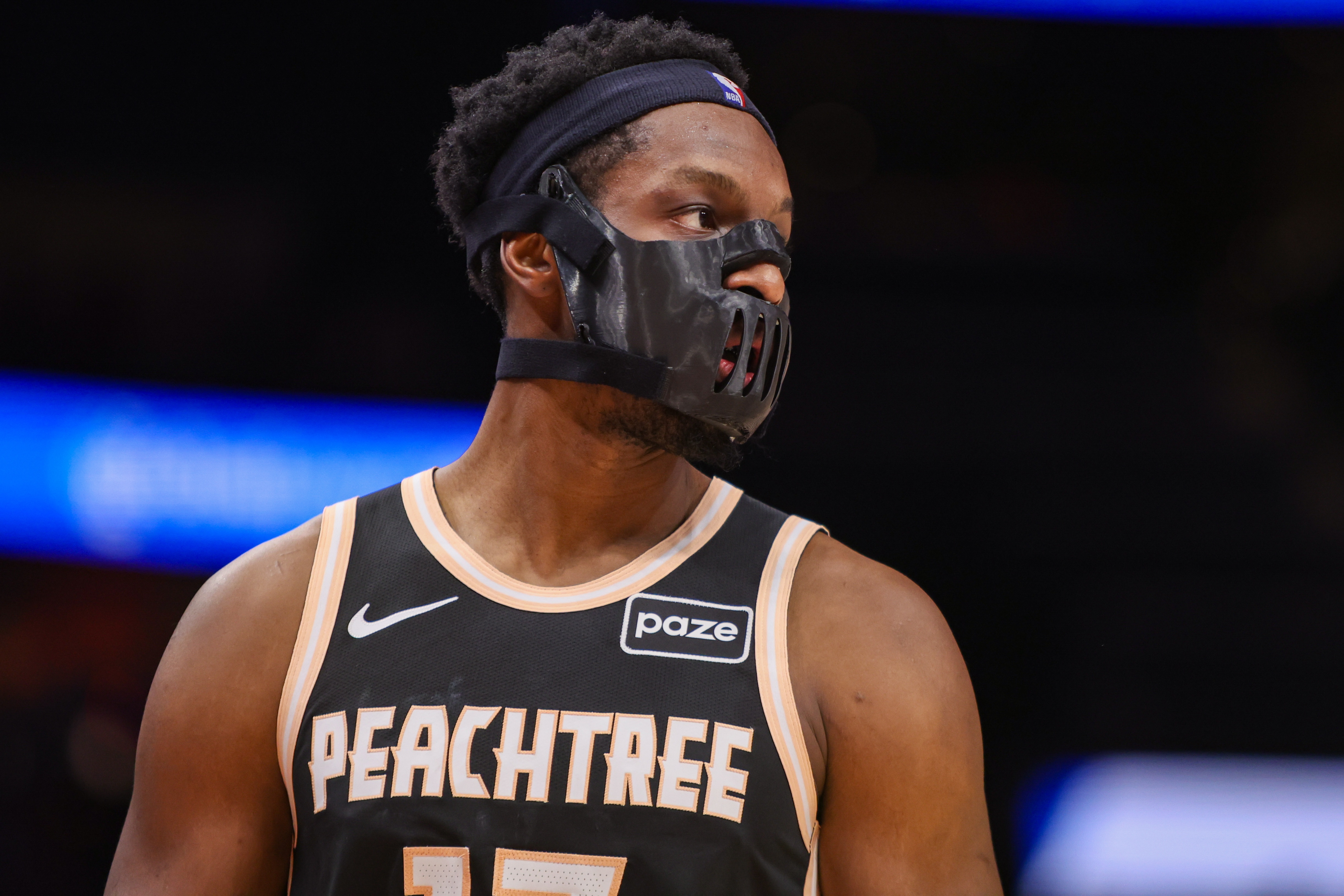 【信息速览】【直播吧评选】3月2日NBA最佳球⚾员(图7)