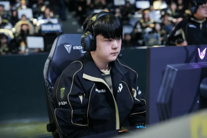 Canyon:原本我也是受害者,现在处于连胜的一方努力不在意这些【球盟会】