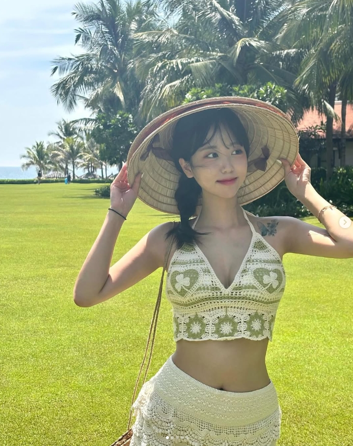 【QY球友会】这个我是真喜欢!T1韩网女粉丝晒照 这不比前几天的比赛好看?