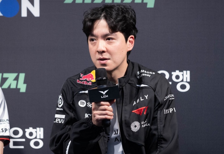 Kkoma:选手真的准备了很多东西,有利局面下没能抓住机会很遗憾