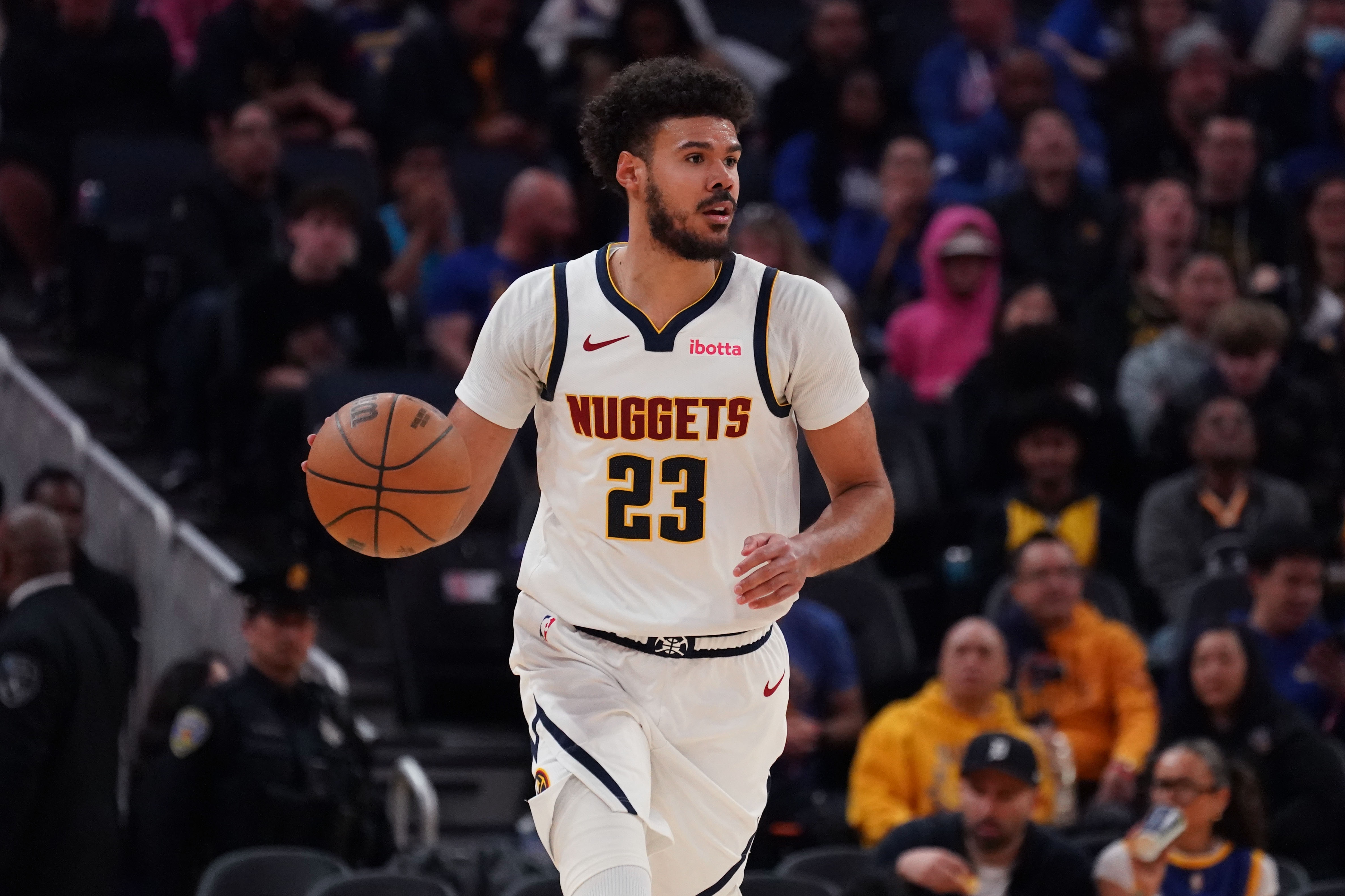 [精彩资讯]你走后掘金得到约翰逊&瓦兰？布斯：任何人做掘金GM都能这么做(图1)