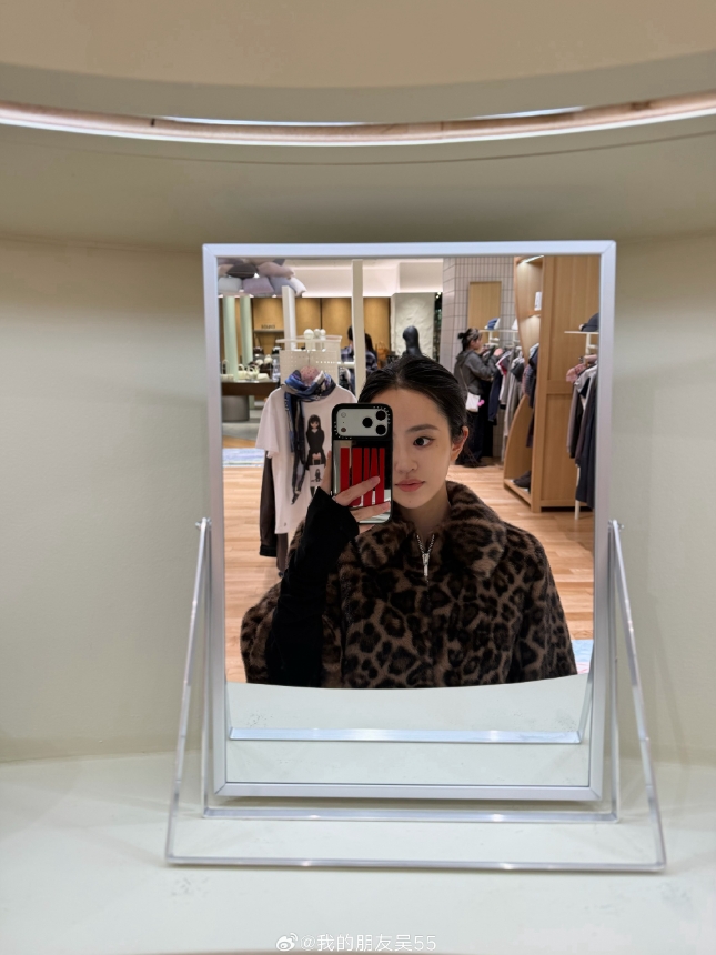 JKL女友55晒照：kitty痛城tokyo【球盟会】