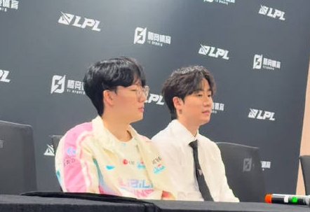 【万博电竞】Viper：有点不想遇到Ruler因为GEN太猛了 但跟他们玩应该能学到很多东西