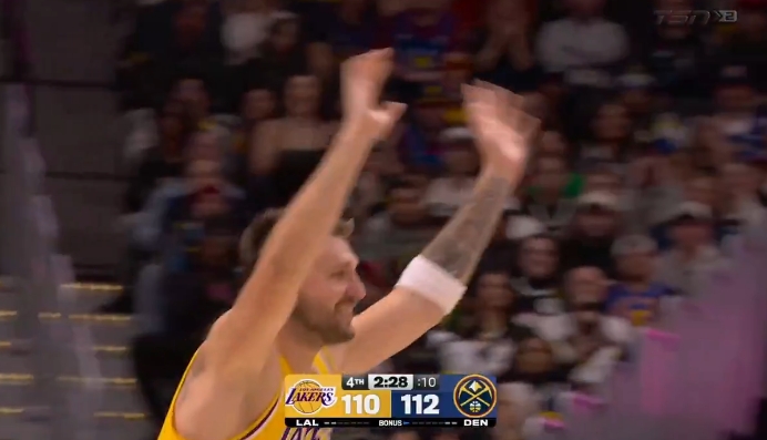 【体坛热讯】东契奇最后时刻三不沾疯狂要挑战 雷迪克无奈：我没挑战了！(图2)