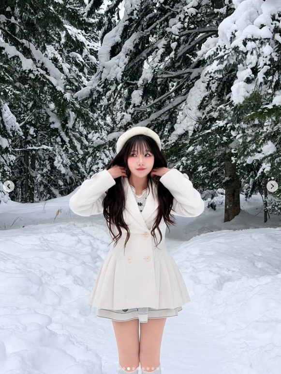 Showmaker美女粉丝晒照：让我们约定下个冬季见☃️❄️【球盟会】