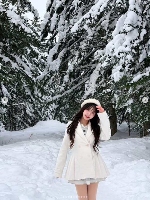 Showmaker美女粉丝晒照：让我们约定下个冬季见☃️❄️【球盟会】