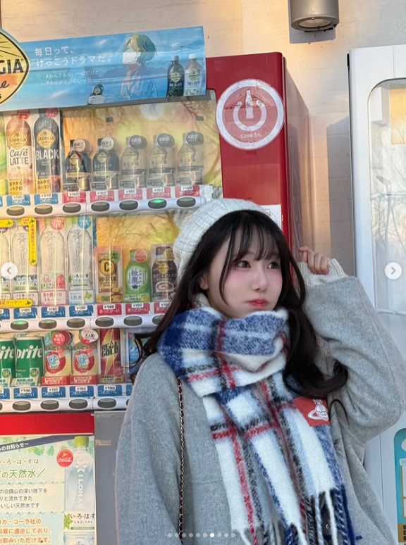 Showmaker美女粉丝晒照：让我们约定下个冬季见☃️❄️【球盟会】