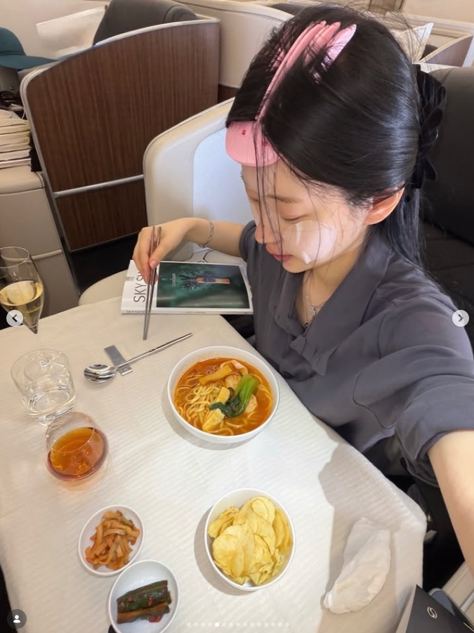 🥵这谁顶得住？《剑星》体模申才恩晒全新美照：傲人身材赏心悦目