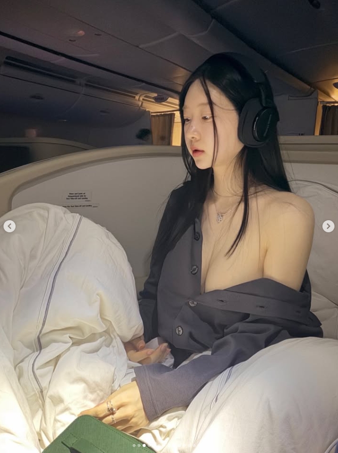 🥵这谁顶得住？《剑星》体模申才恩晒全新美照：傲人身材赏心悦目