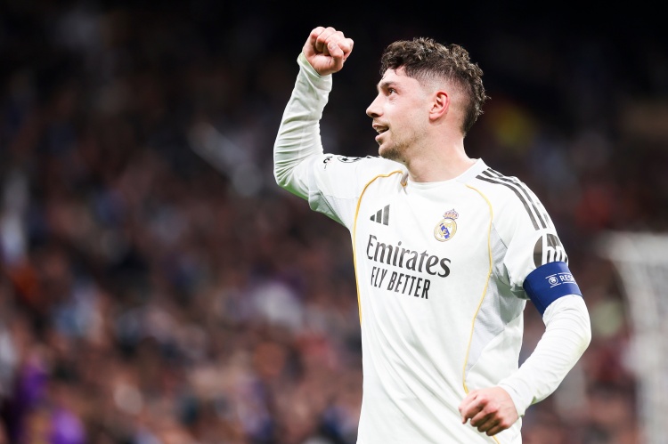 [精彩资讯]500万淘金！27岁巴尔韦德欧冠戴帽，皇马队长攻守全能身价1.2亿欧(图1)