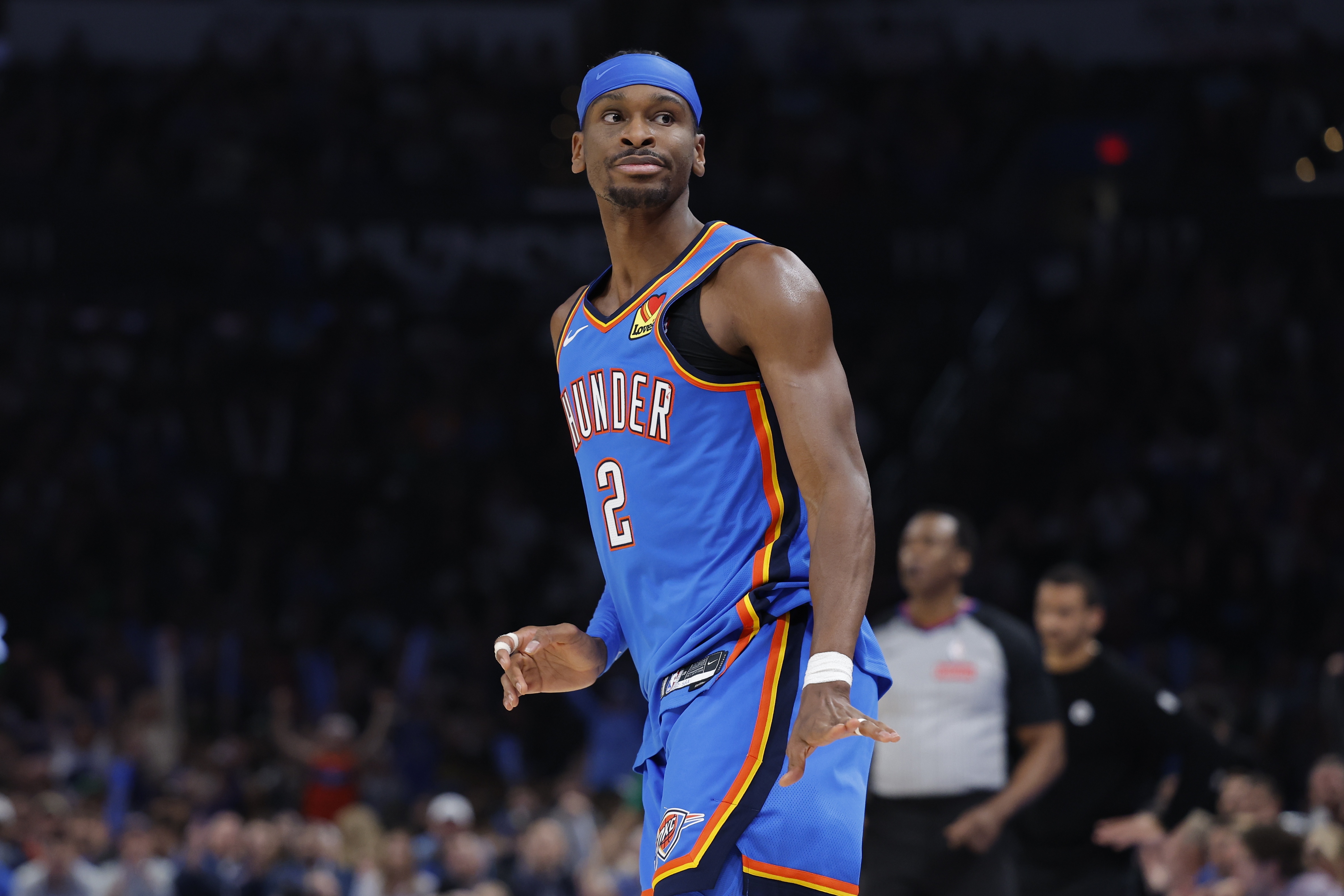 [好看推荐]记者：SGA遭夹击选择信任队友 雷霆绿军都证明自己是联盟顶级球队(图1)