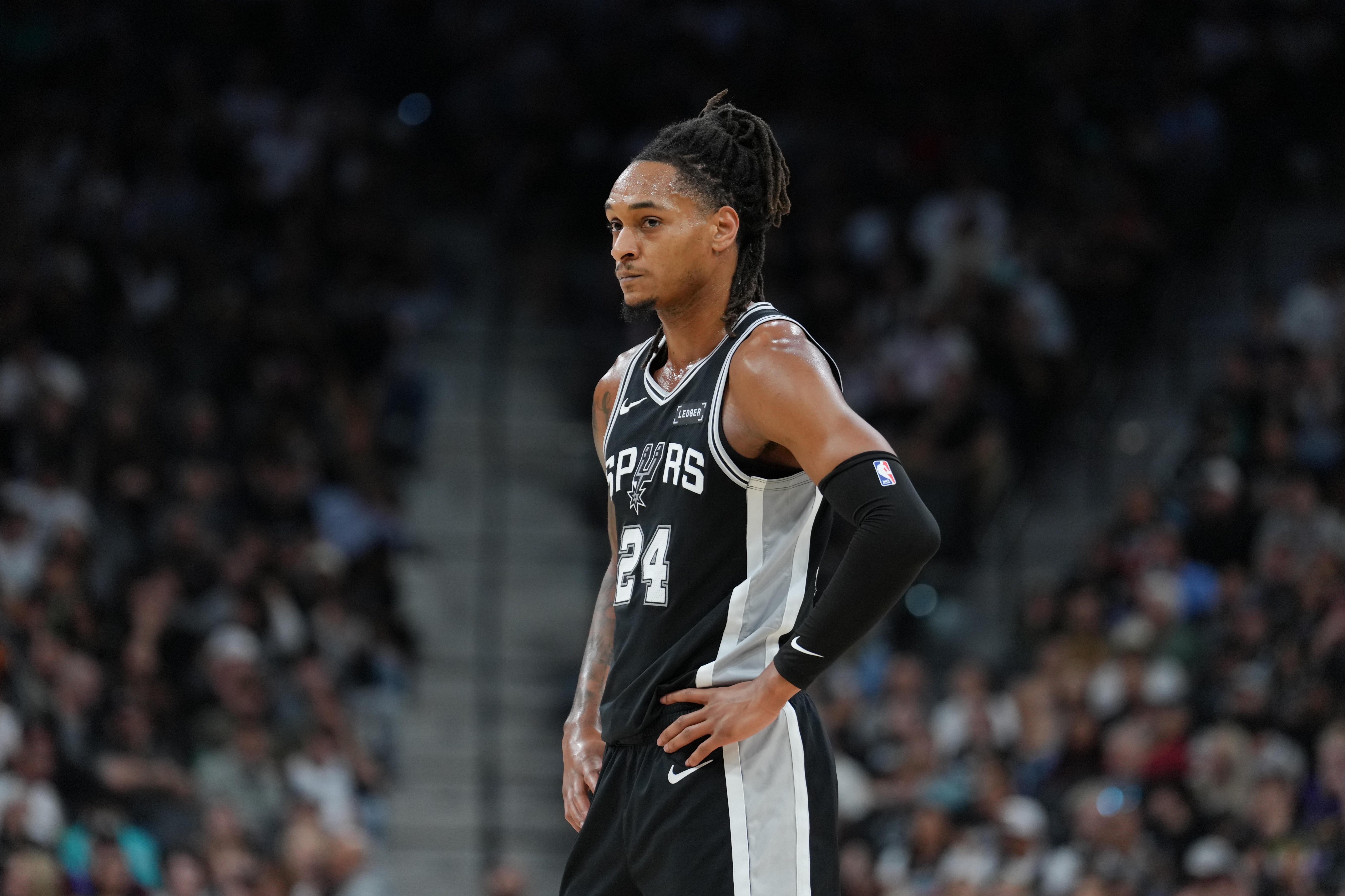 11投6中得20分！米奇：瓦塞尔打得非常职业很成熟