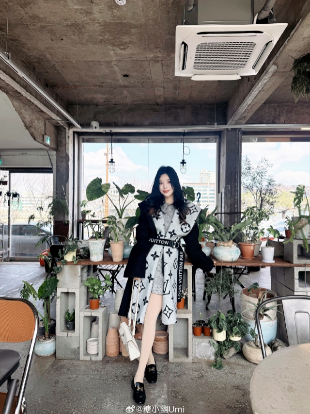 糖小幽晒照：☺️好运绵绵