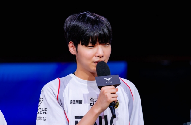 BFX上单Clear谈Bin:他确实是很厉害的选手,参考很多Bin的打法【球盟会】