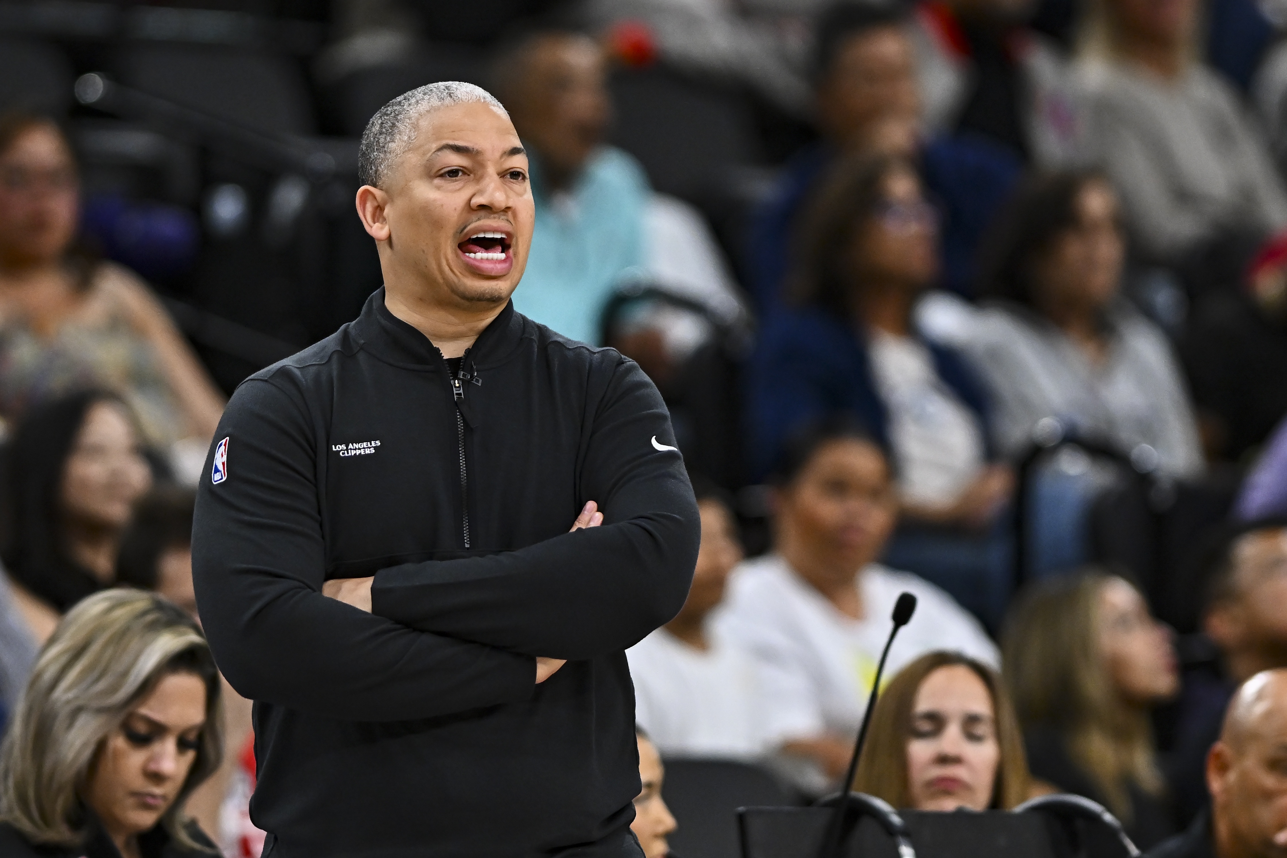 [体育资讯]卢：这支马刺阵容构建得非常出色 他们打球方式正确 还有老将帮助(图1)