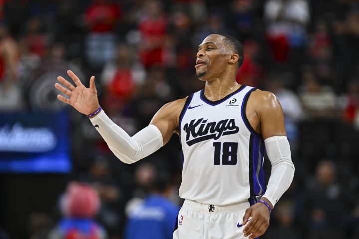 名记：威少没像基德那样成功转型 这种固执正是他在NBA立足的原因
