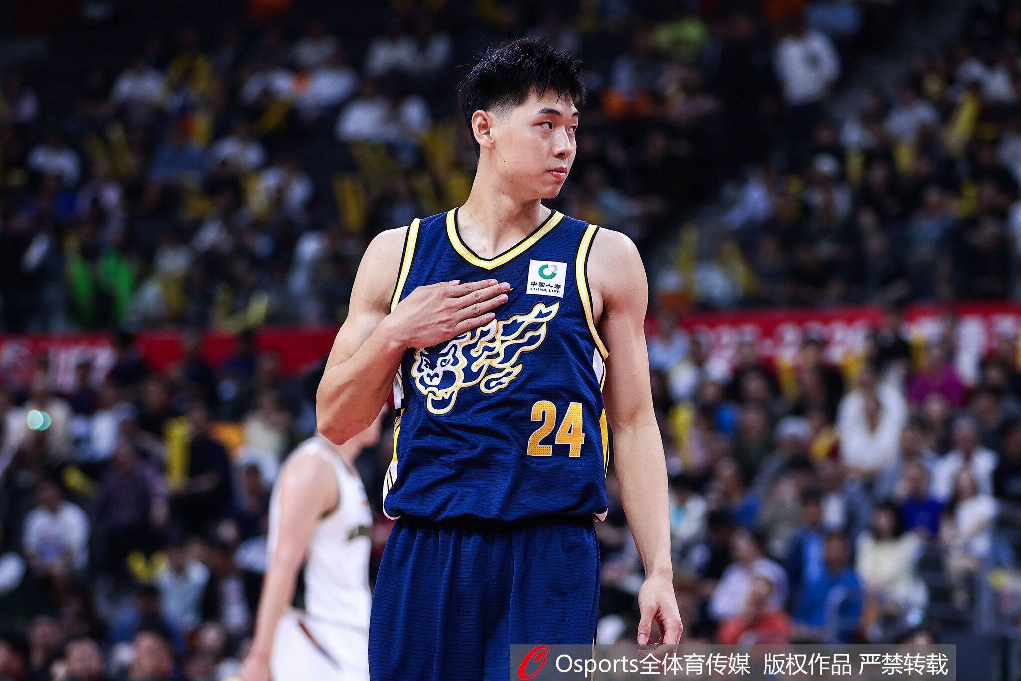 媒体人：不要对崔永熙运动能力还有太多期待 给他压力才有利发展