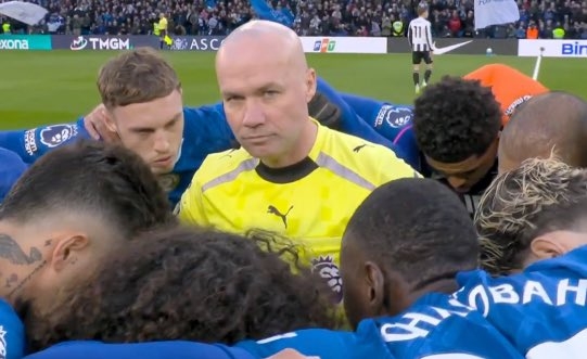 [曼联]今日趣图：重生成B费，我觉醒了摊手十次球队就能进一球的能力(图1)