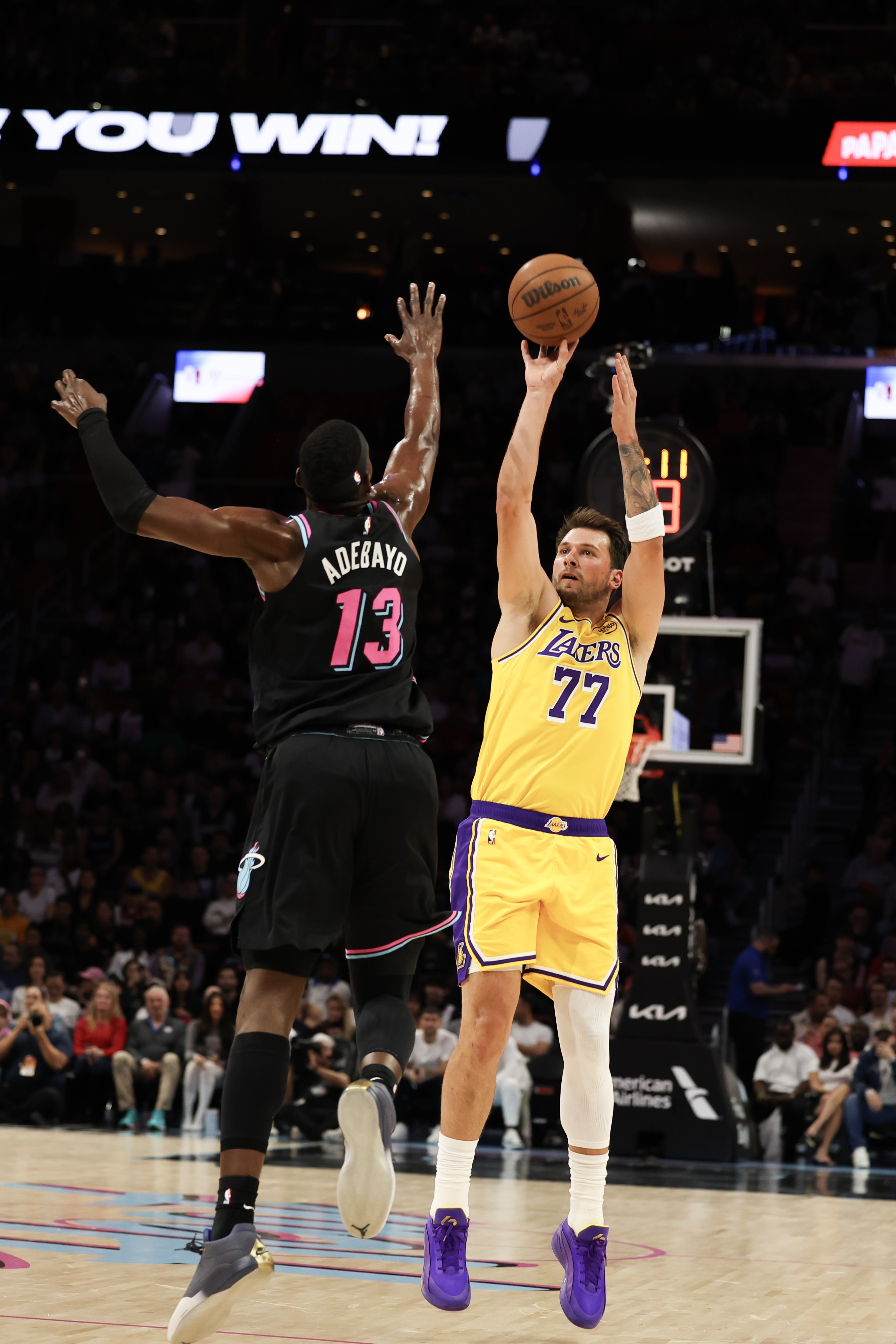 [体育资讯]阿德巴约谈东契奇60分：我懂那种状态的感觉 知道80分有多难了吧(图1)